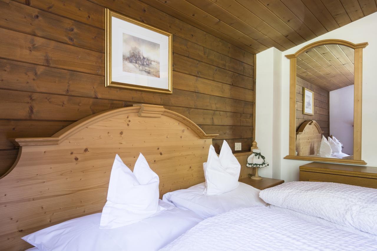 Hotel Erika Сан-Виджилио-ди-Мареббе Экстерьер фото