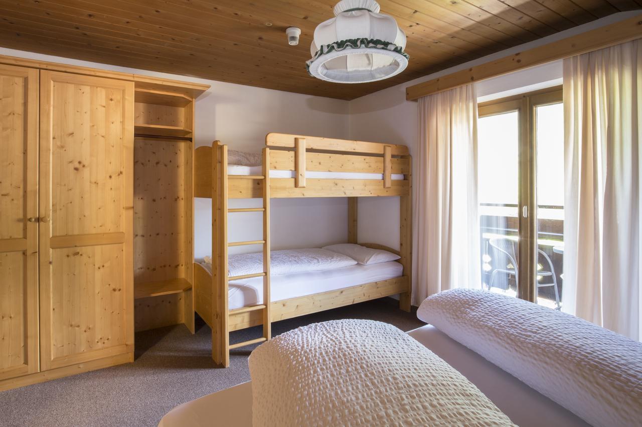 Hotel Erika Сан-Виджилио-ди-Мареббе Экстерьер фото