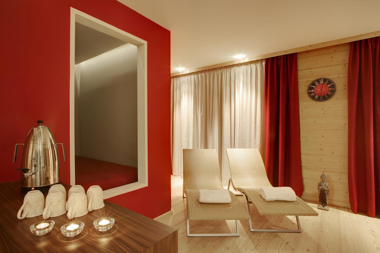 Hotel Erika Сан-Виджилио-ди-Мареббе Экстерьер фото
