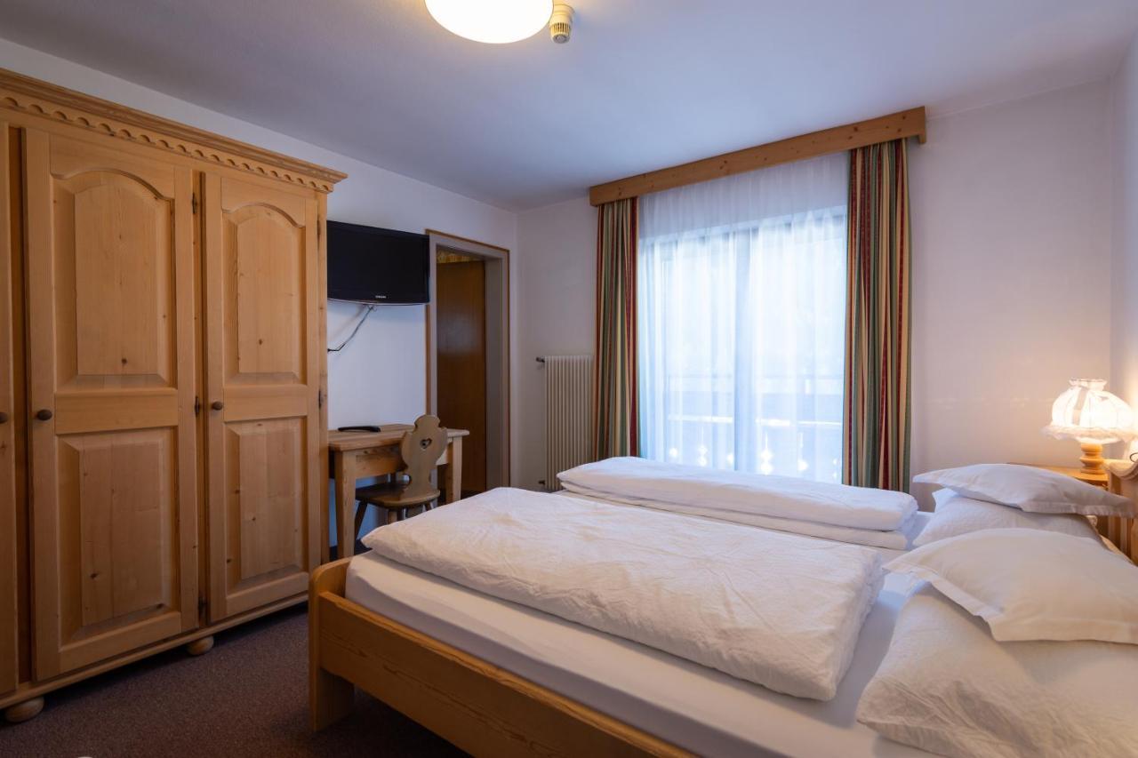 Hotel Erika Сан-Виджилио-ди-Мареббе Экстерьер фото
