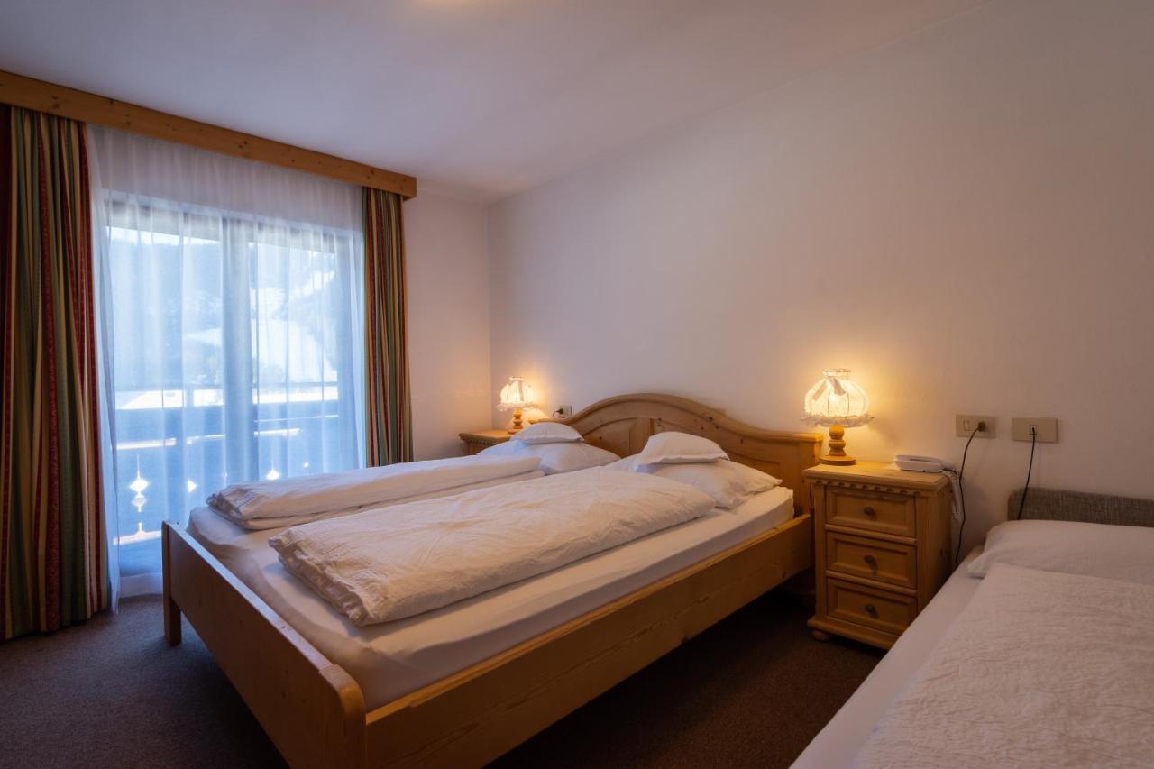 Hotel Erika Сан-Виджилио-ди-Мареббе Экстерьер фото